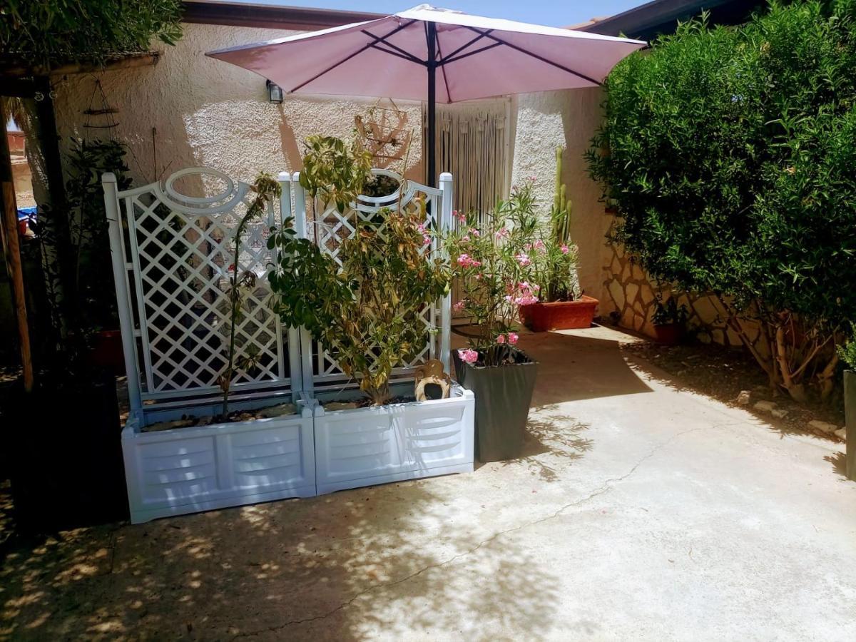 Casa Degli Oleandri Hotel Alcamo Exterior foto