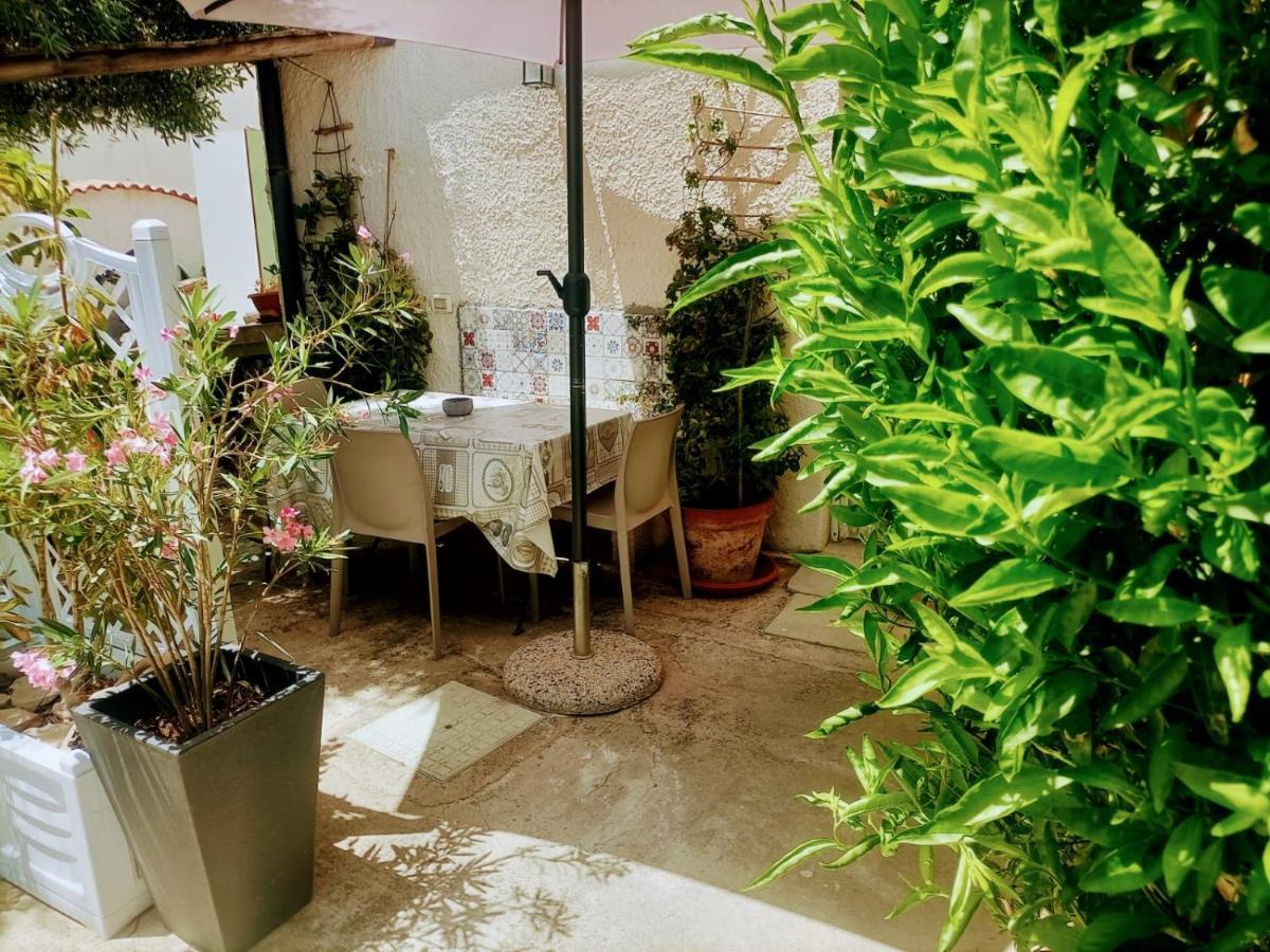 Casa Degli Oleandri Hotel Alcamo Exterior foto